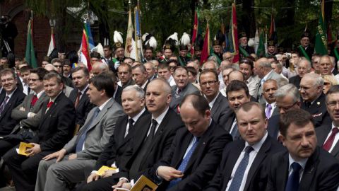 Jarosław Kaczyński oddał hołd Matce Bożej Piekarskiej - Piekary Śląskie, 30 maja 2010